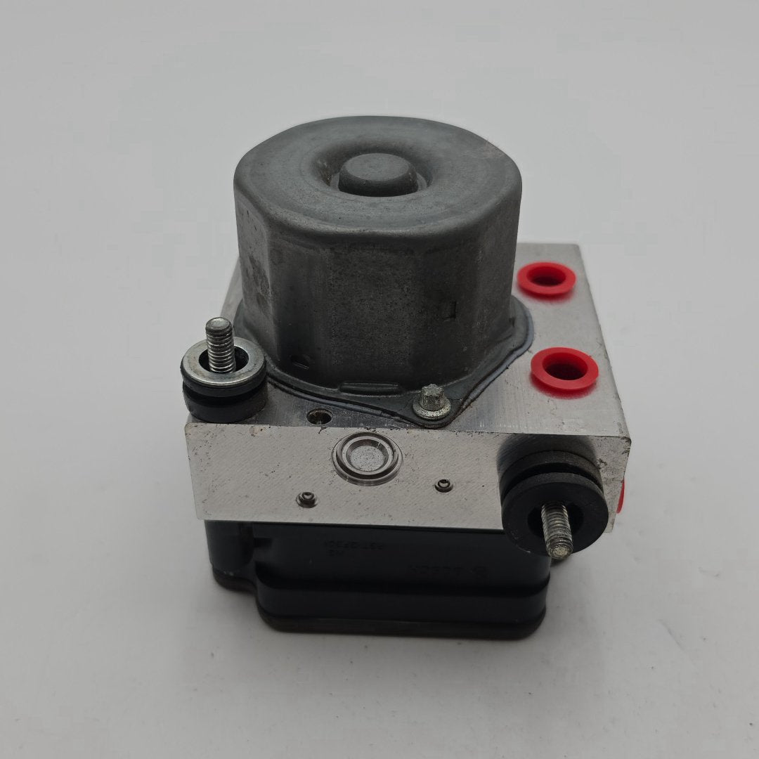 2018 Nissan Rogue 2.5L ABS Anti Lock Brake Pump 476607FW9A