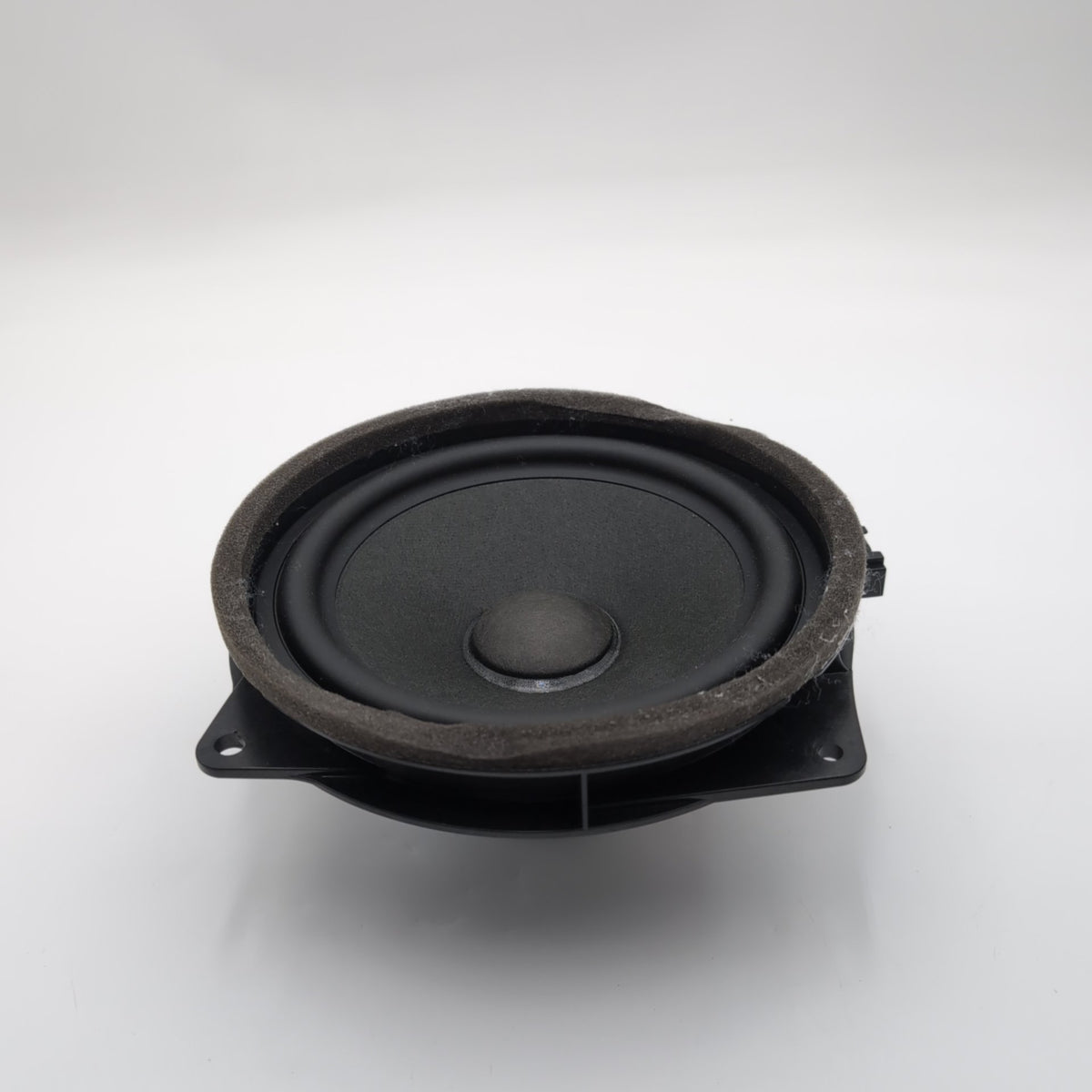 2021 - 2025 BMW i4 G26 Harman Kardon Front Woofer Speaker 5A12337