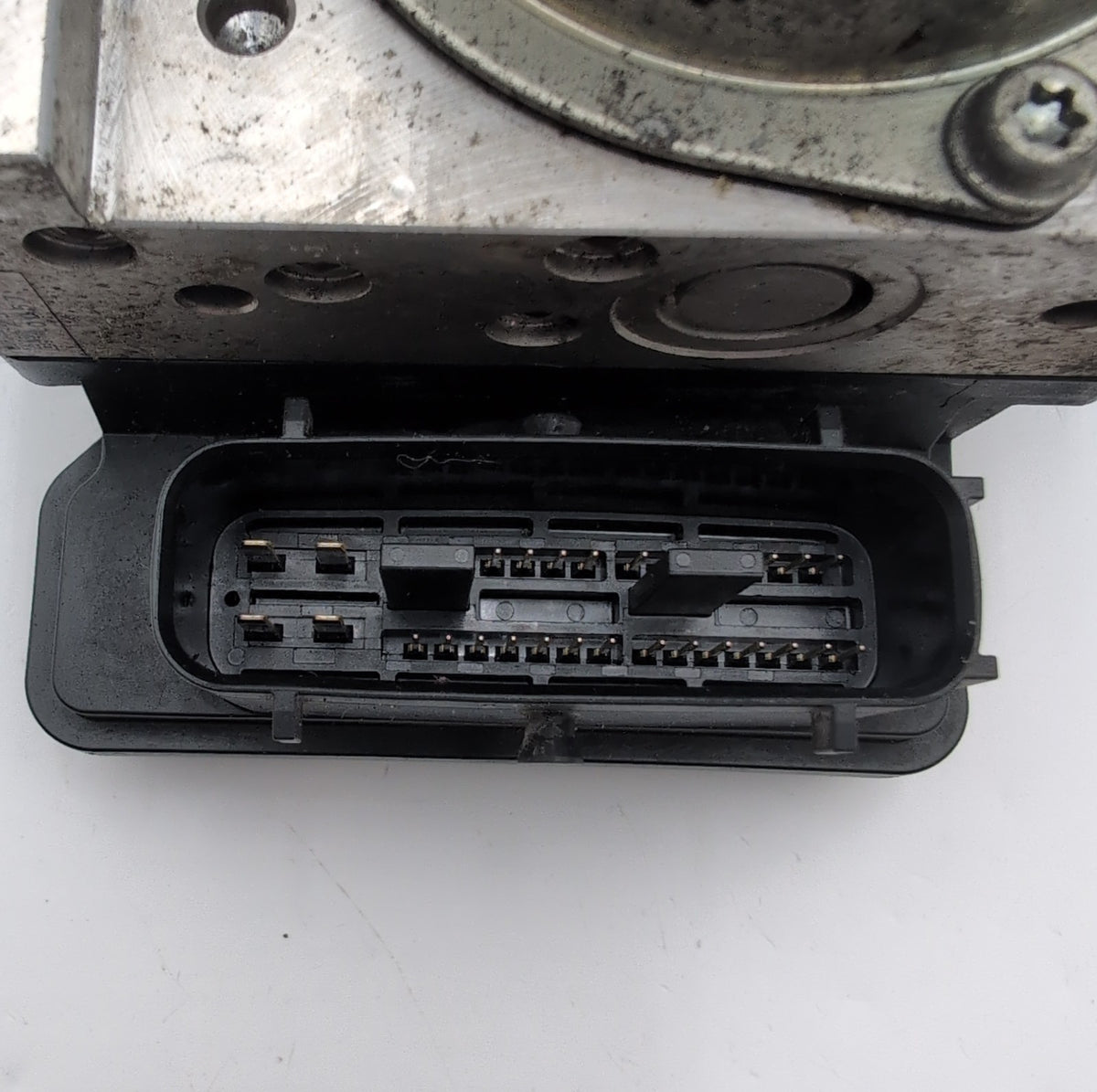 2012 2013 2014 Nissan Rogue 2.5L ABS Anti Lock Brake Pump Unit 47660JM04A