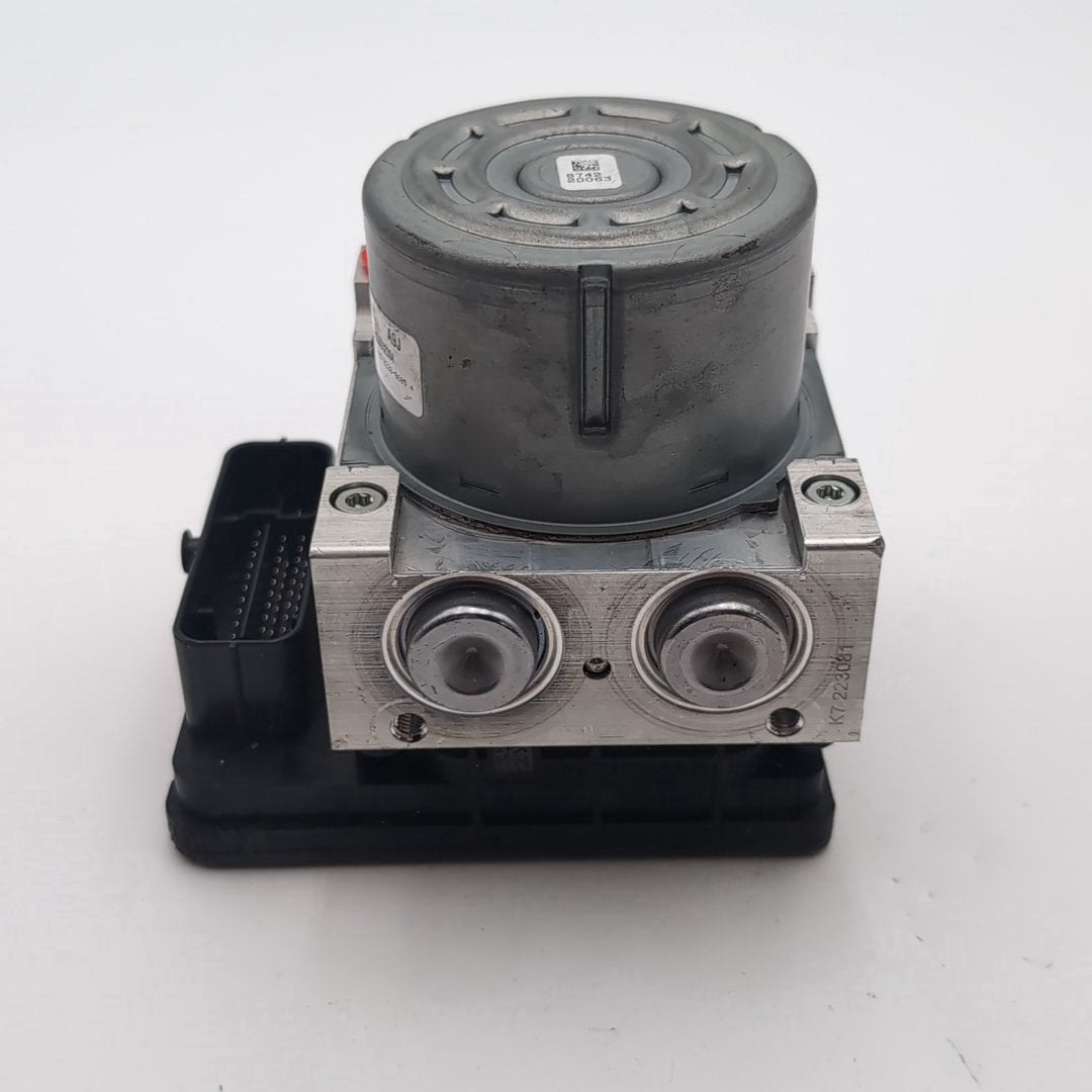 2017 2018 Cadillac CTS ABS Anti Lock Brake Pump Control Unit OEM 84100724