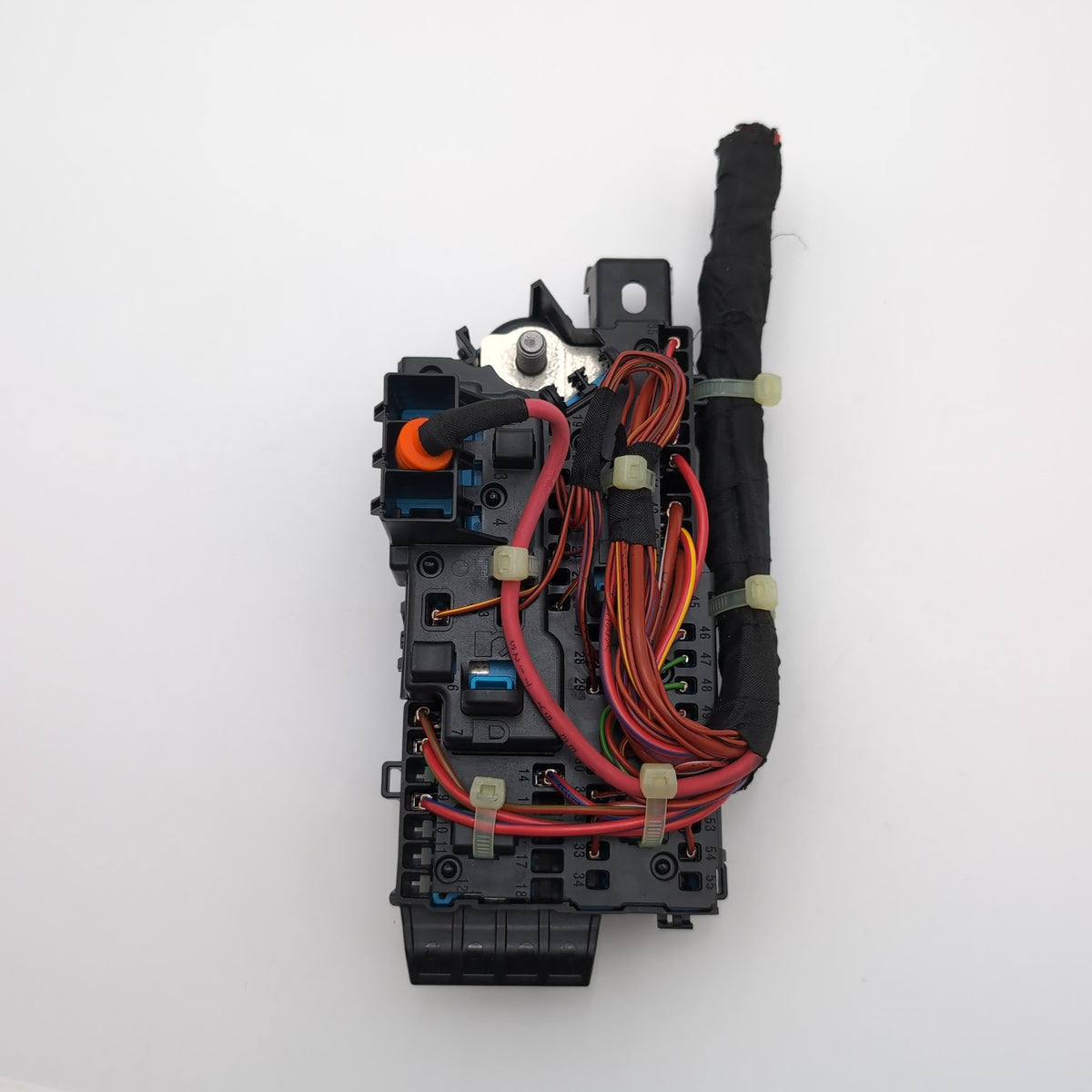 2022 - 2026 BMW 228i F74 X1 X2 iX B+ Positive Power Distribution Fuse Relay Box