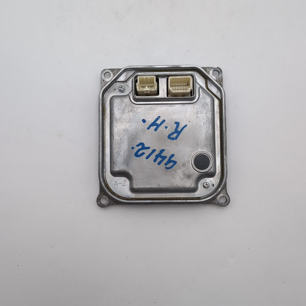 2010 Lexus RX450h LED Headlight Computer Control Module Ballast 85967-47010