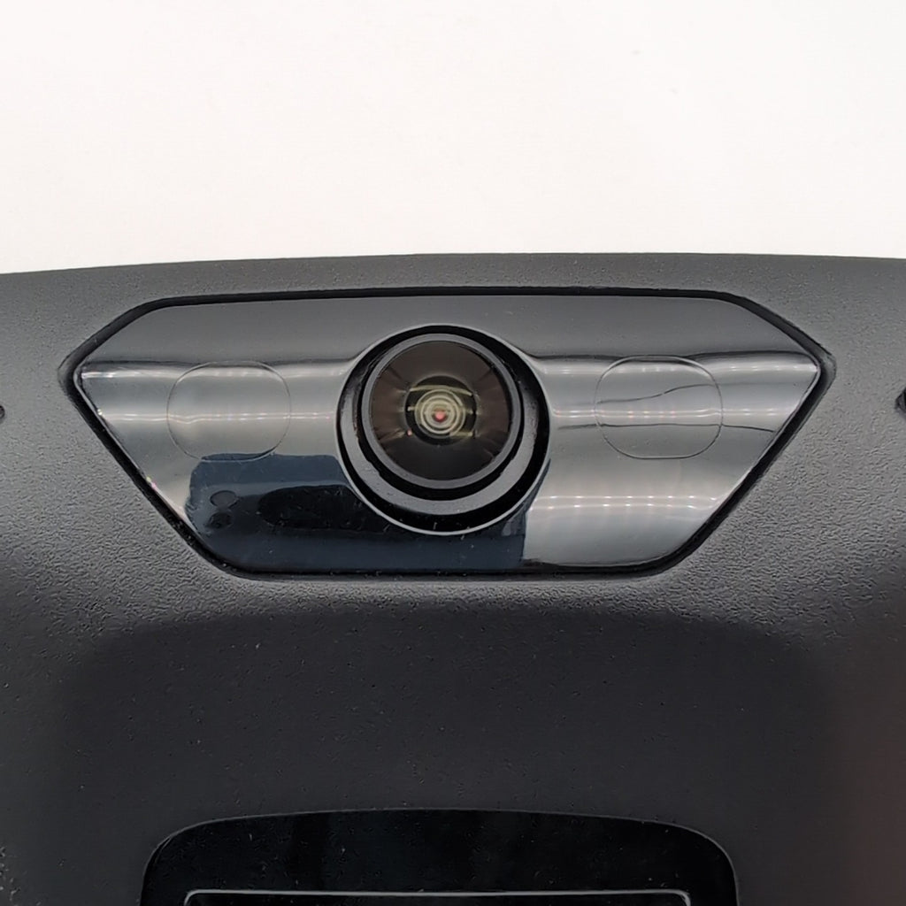2024 2025 BMW X2 U10 Front Overhead Dome Light Sunroof Switch 5B68487 CAMERA