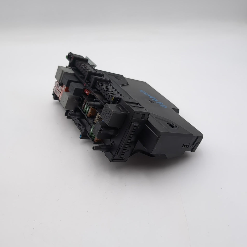 2010- 2015 Mercedes X204 GLK350 GLK250 Rear SAM Module Fuse Relay Junction Box