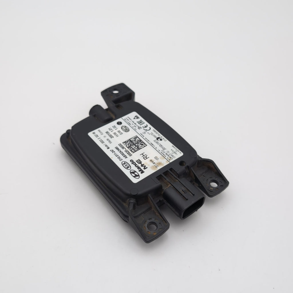 2019 2020 2021 Hyundai Kona SLAVE RH Right Blind Spot Radar Sensor 95820-J9000