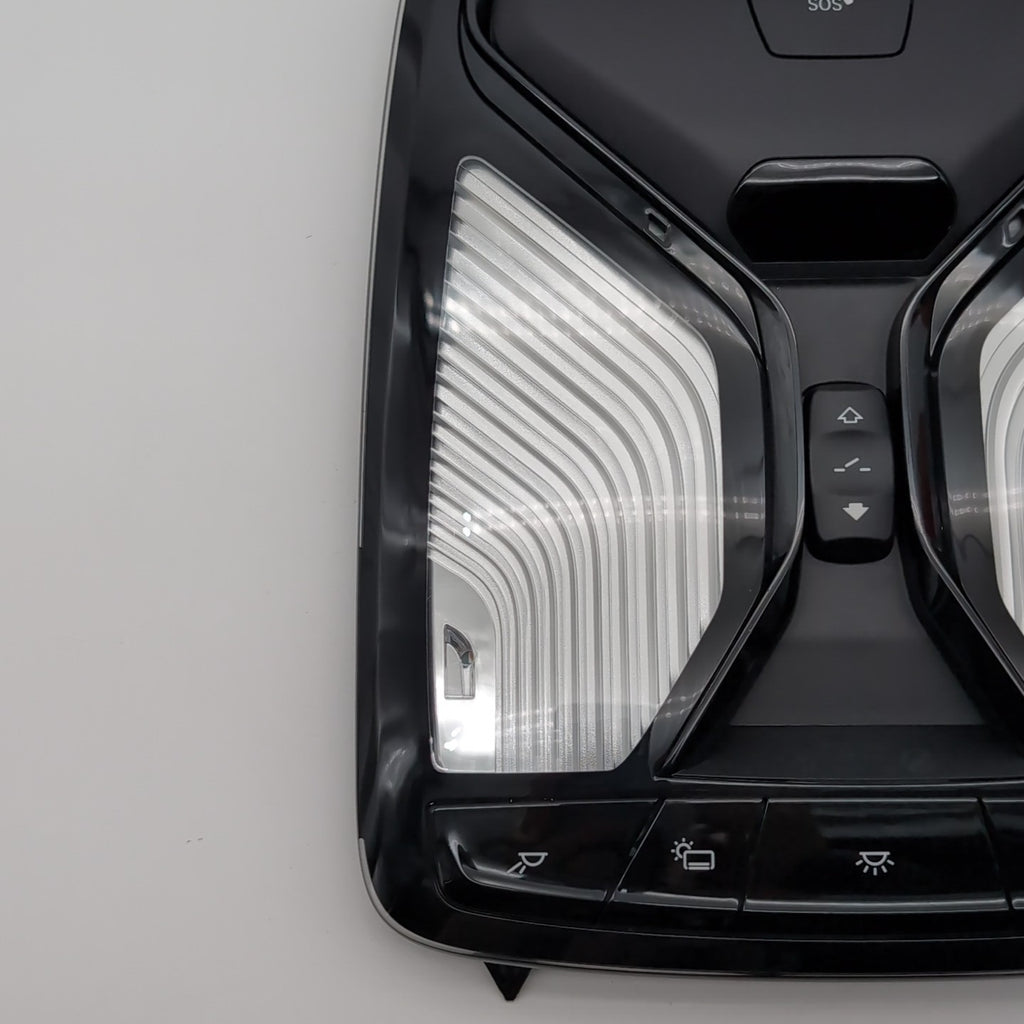2023 2024 2025 BMW X7 G07 Front Overhead Console Dome Light OEM 5B32498