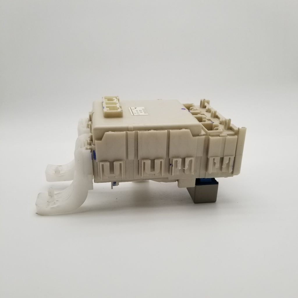 2004- 2009 Fits Toyota Prius Interior Under Dash Relay Fuse Box 82730-47300