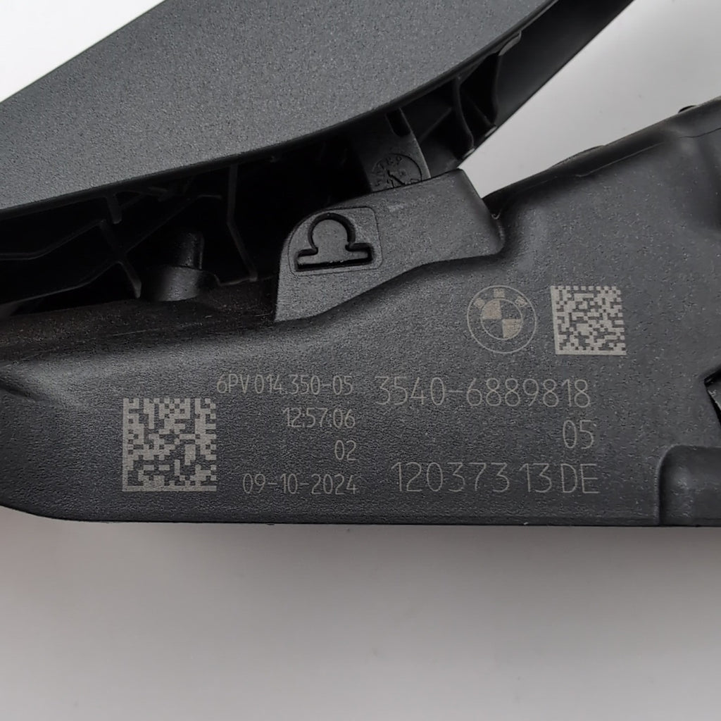 2021 - 2025 BMW G20 G26 F44 X3 X4 X5 Accelerator Gas Pedal 6889818