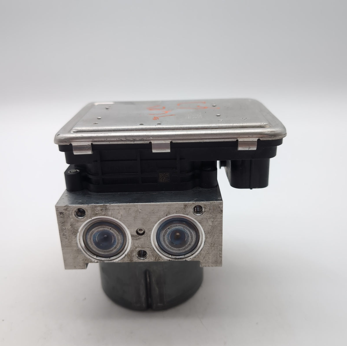 2020 2021 Toyota Tundra 5.7L ABS Anti Lock Brake Pump Control Unit 44500-0C461