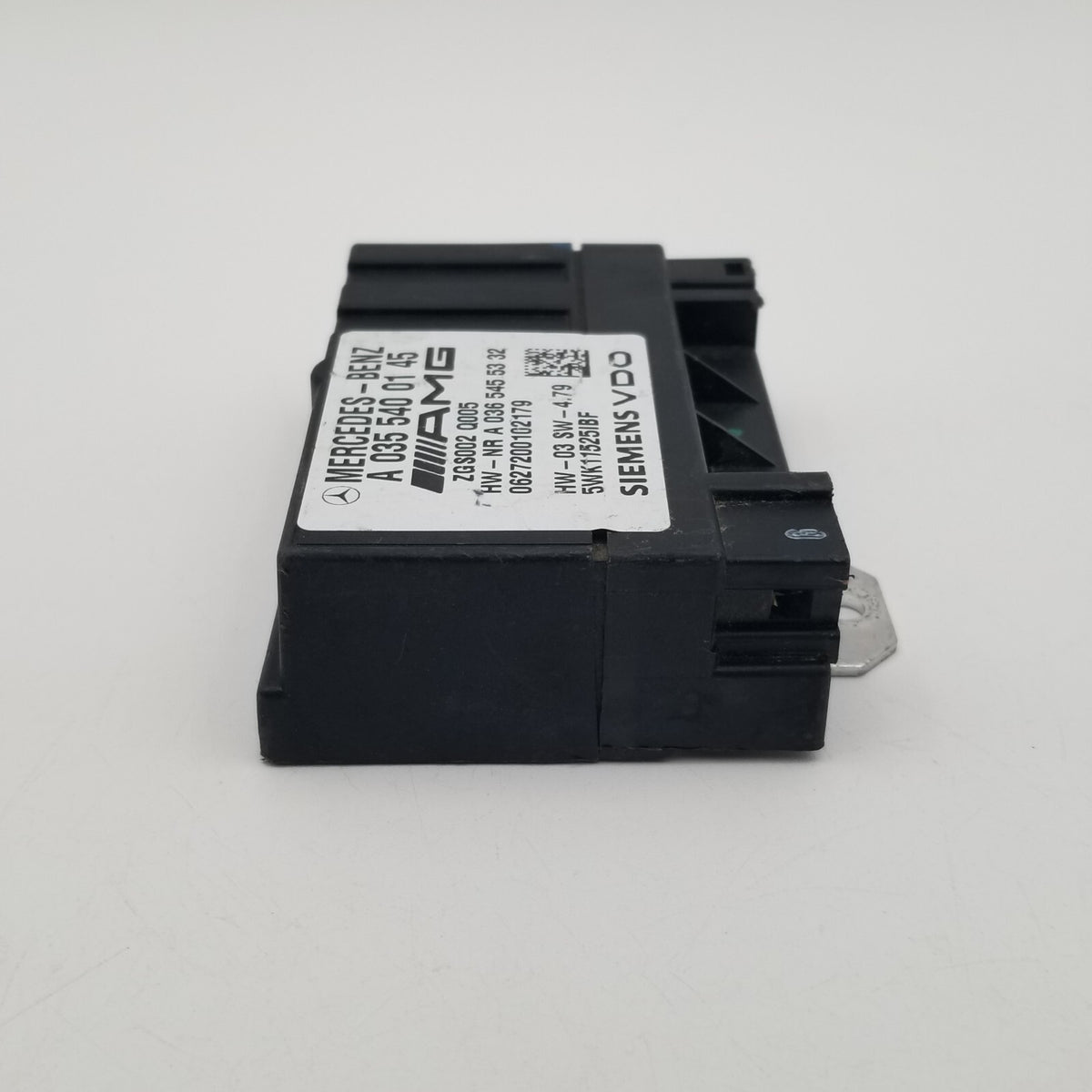 2007 2008 2009 Mercedes W211 E63 CLS63 AMG Fuel Pump Control Module A0355400145