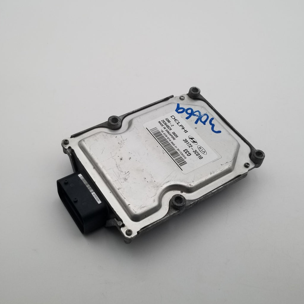 2016- 2018 KIA CADENZA Hyundai Azera Fuel Injection Control Module 391723C010