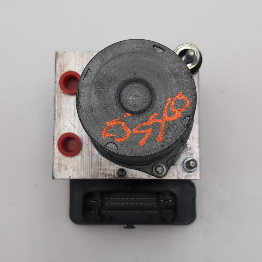 2018 2019 2020 Toyota Camry ABS Anti Lock Brake Pump Control Unit 44540-06290