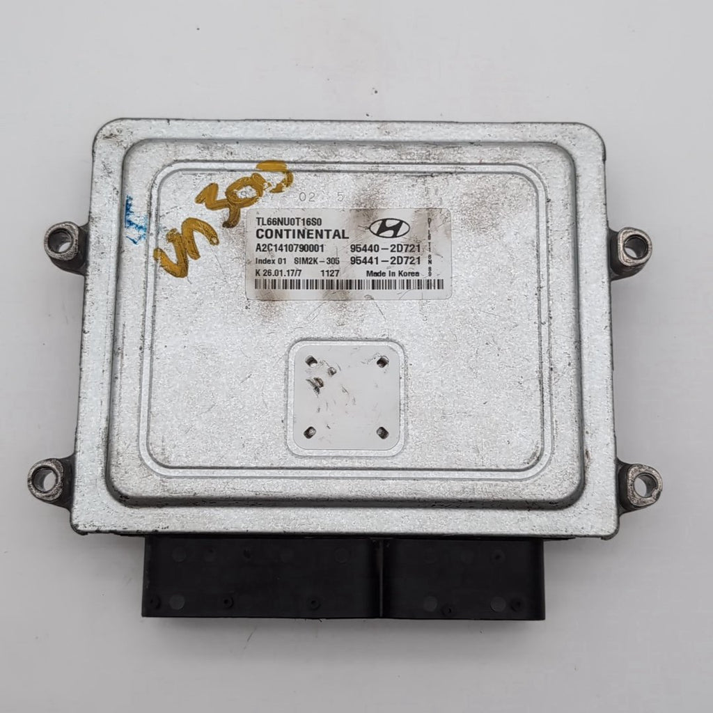 2016 2017 2018 Hyundai Tucson Transmission Control Module TCM 95440-2D721