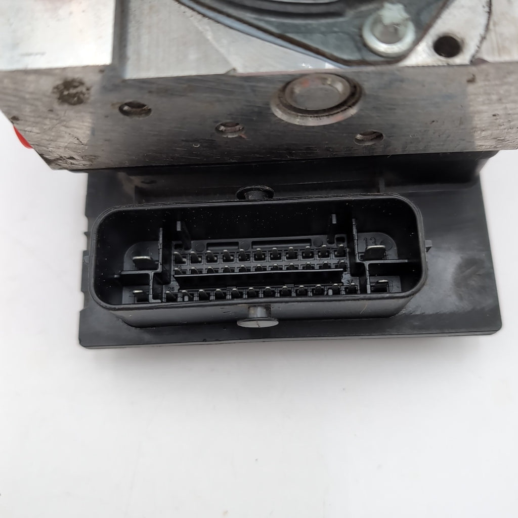 2013- 2016 Audi A4 Allroad Abs Anti Lock Brake Pump Module 8K9907379M Oem