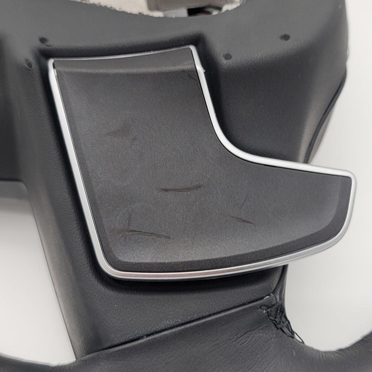 2018- 2024 BMW X3 G01 LEATHER STEERING WHEEL HEATED LIM PADDLE SHIFTERS