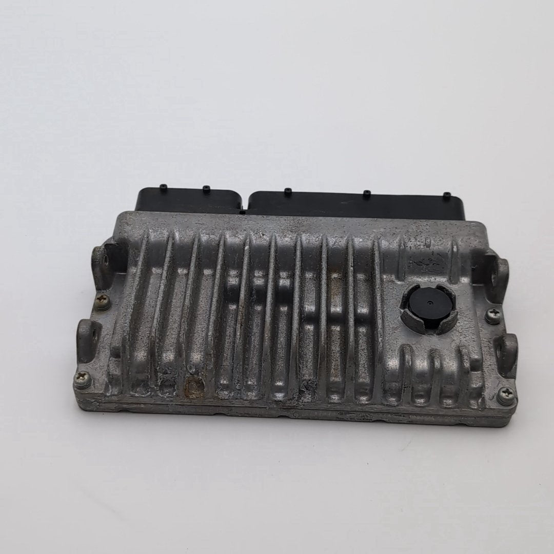 2015 Toyota Camry 2.5L Engine Computer Control Module ECU 89661-06N10