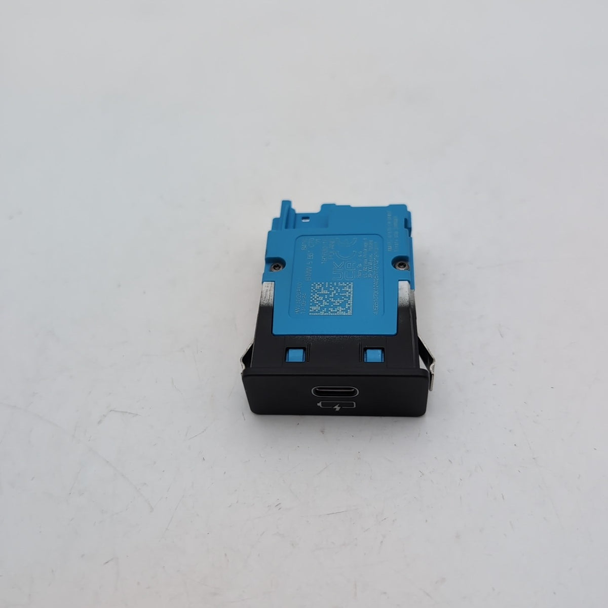 2019 - 2026 BMW G20 G21 G22 G26 G15 G30 G31 X3 Single USB Socket Port 5B51C70