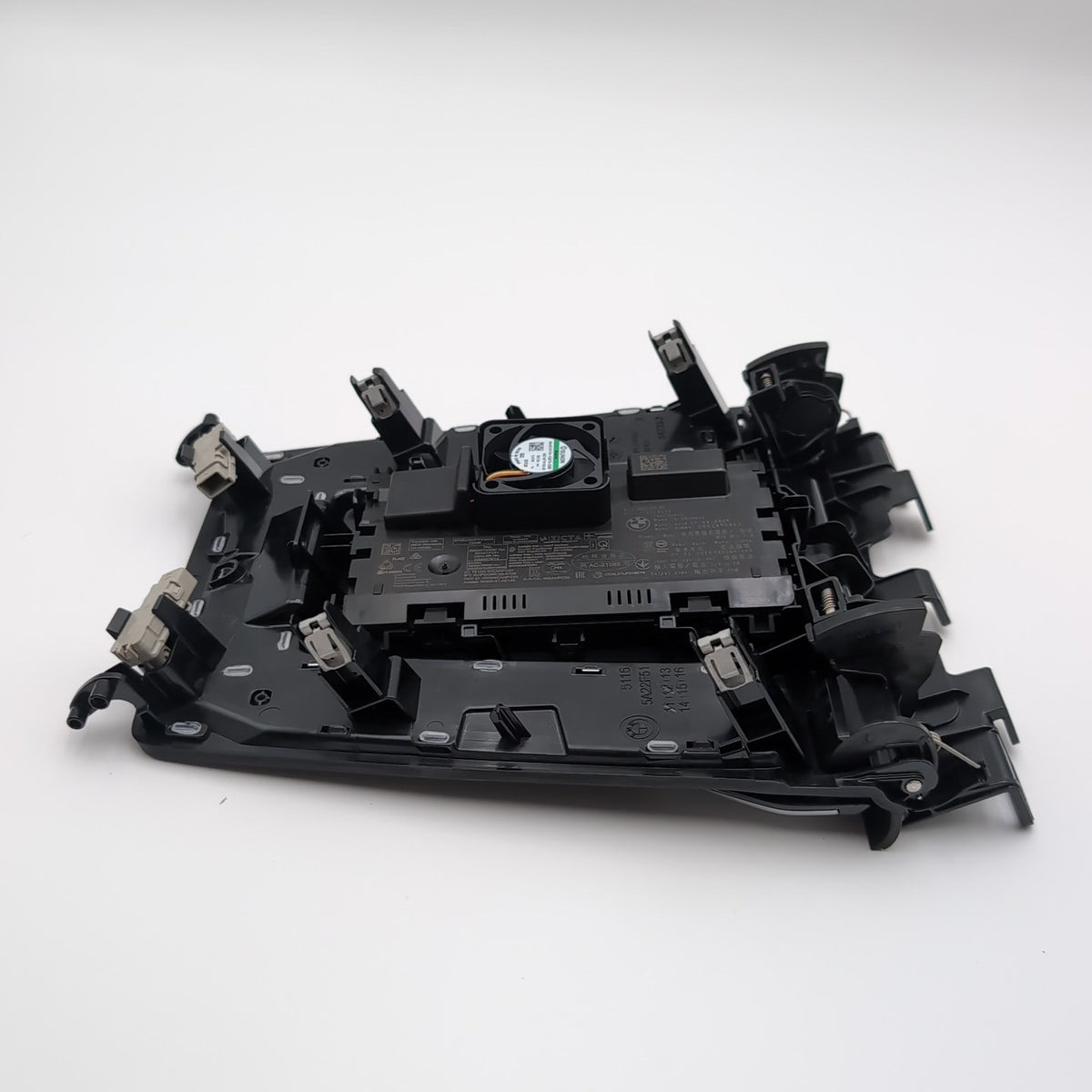 2022 2023 2024 2025 BMW X1 U11 Front Wireless Charging Pad Tray 5A623B0 5A22F51
