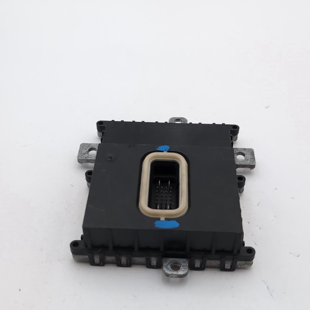 2010 2011 2012 Mercedes GLK350 Bi-Xenon Headlight Control Module A2048708326