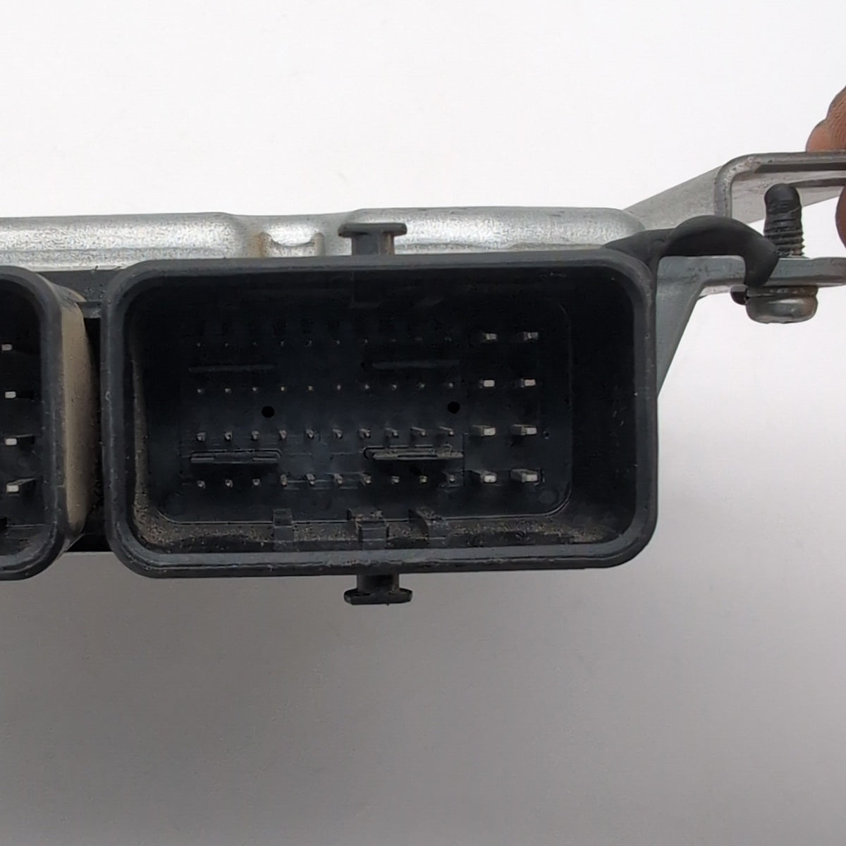2018 2019 Nissan Rogue Engine Computer Control Module ECU ECM EBX BEM40M-300 B2