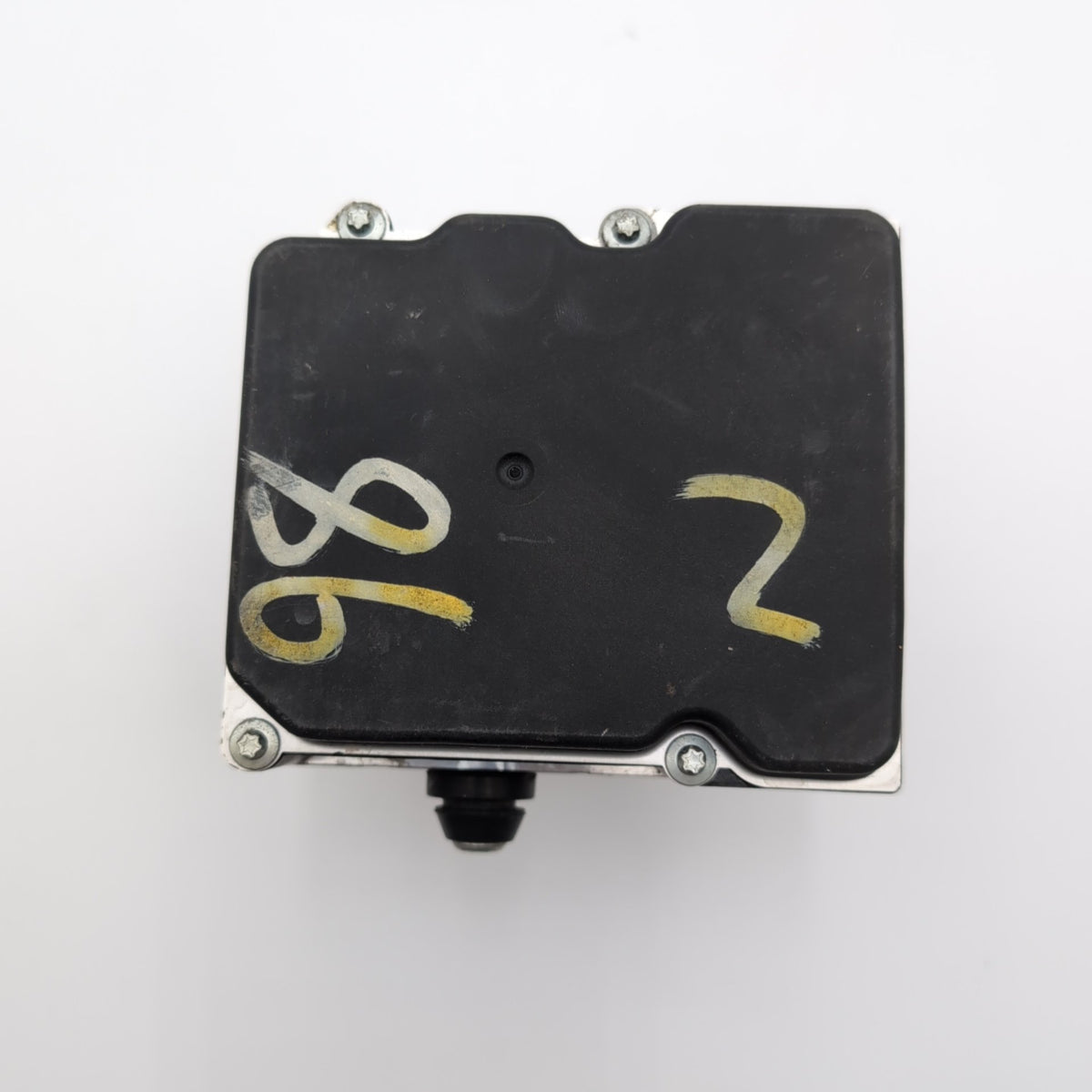 2011 2012 Nissan Altima 2.5L ABS Anti Lock Brake Pump Control Unit 47660ZX65A