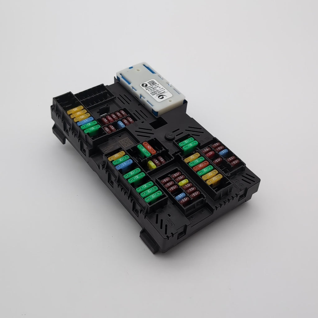2023 - 2026 BMW 540i G60 i7 G70 X3 Rear Power Distribution Fuse Box 5A09BA7