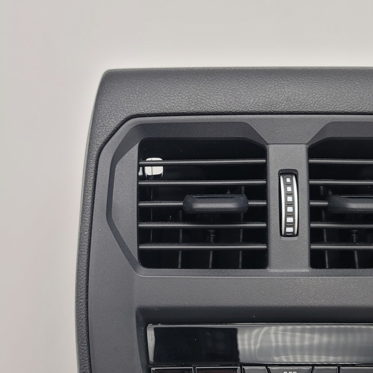 2022 BMW 330I G20 OEM REAR CENTER CONSOLE AC HEATER AIR VENT TYPE C TRIM 7943079