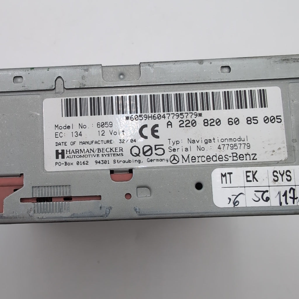 Mercedes R230 SL500 S430 S500 E350 Car Navigation DVD CD Player GPS Harman OEM