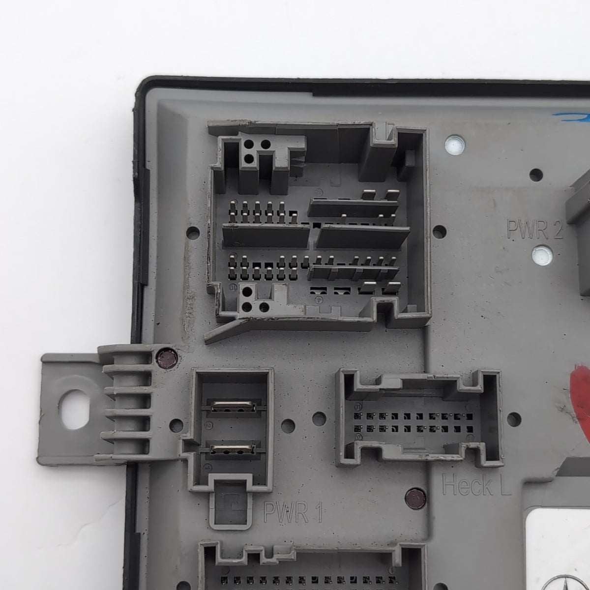 2019 2020 2021 MERCEDES C300 W205 REAR TRUNK SAM CONTROL MODULE UNIT A2059007037