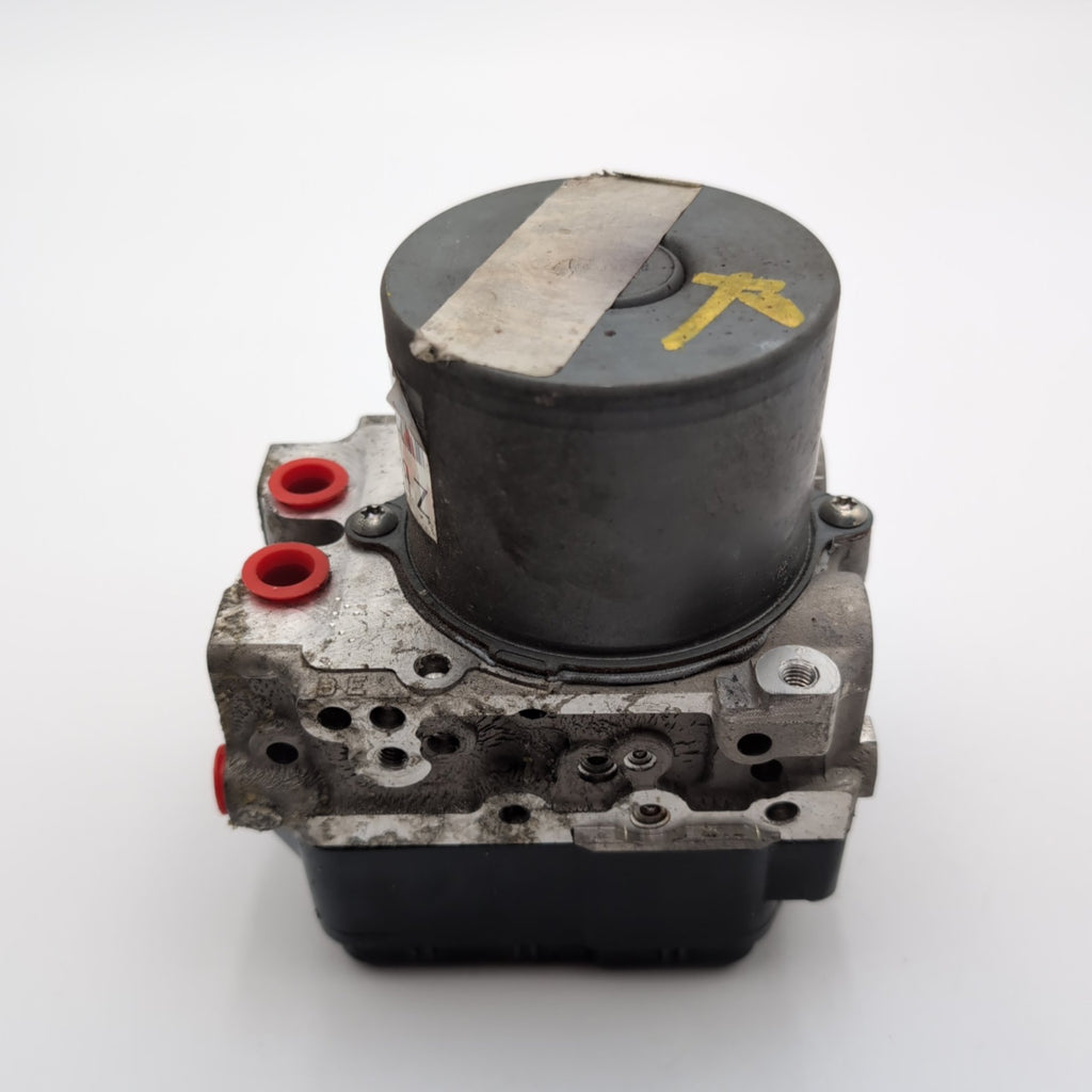 2016 Nissan Pathfinder 3.5L ABS Anti Lock Brake Pump Control Unit 476609NF0B