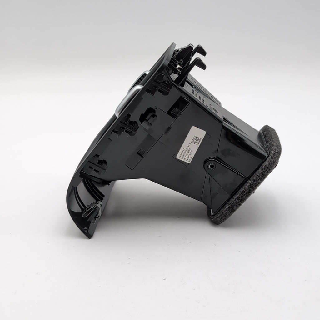 2022 2023 2024 2025 BMW X1 X2 Rear Console AC Heater Air Vent 9473179