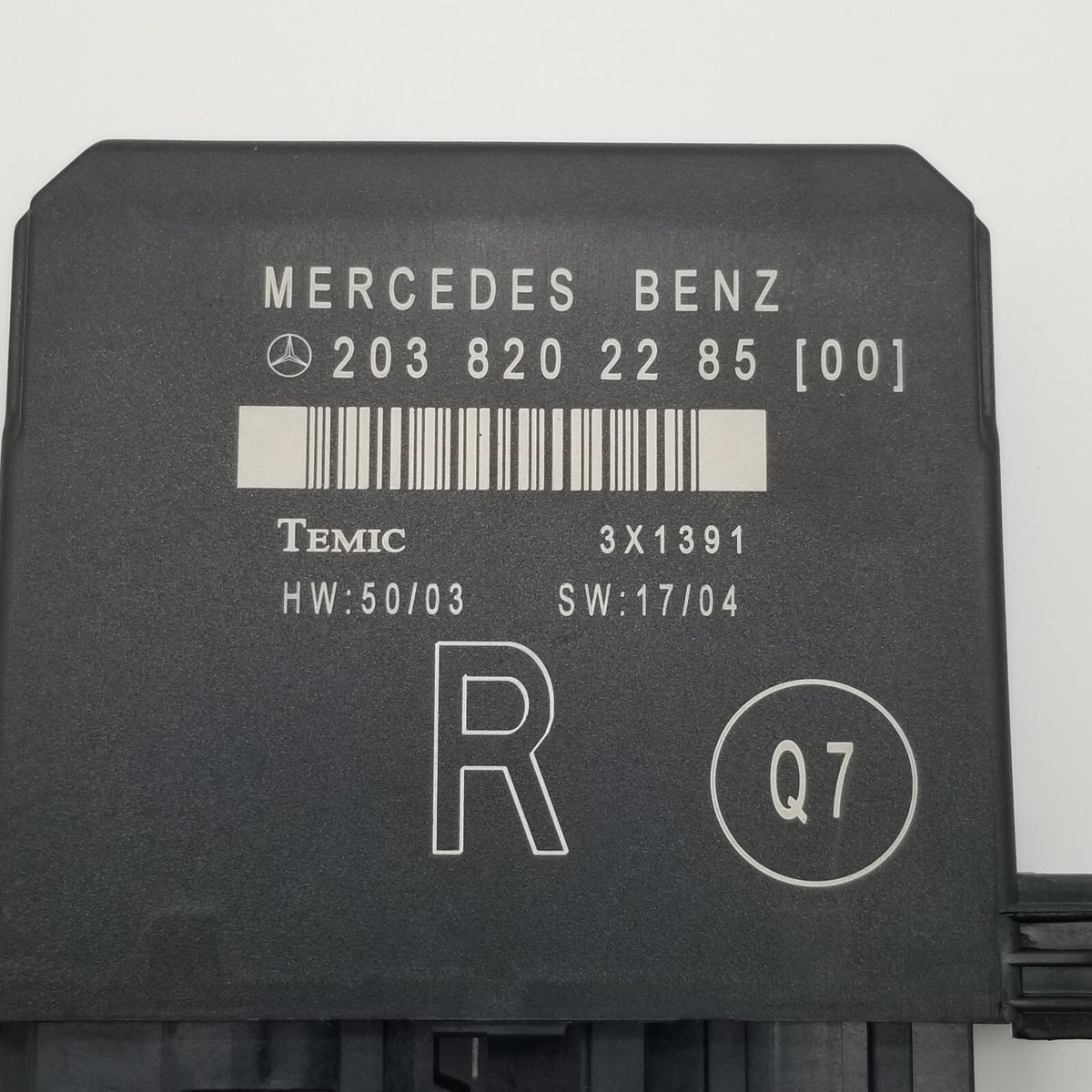 2002-2007 Fits Mercedes C300 Rear Door Control Module 2038202285 Right Side