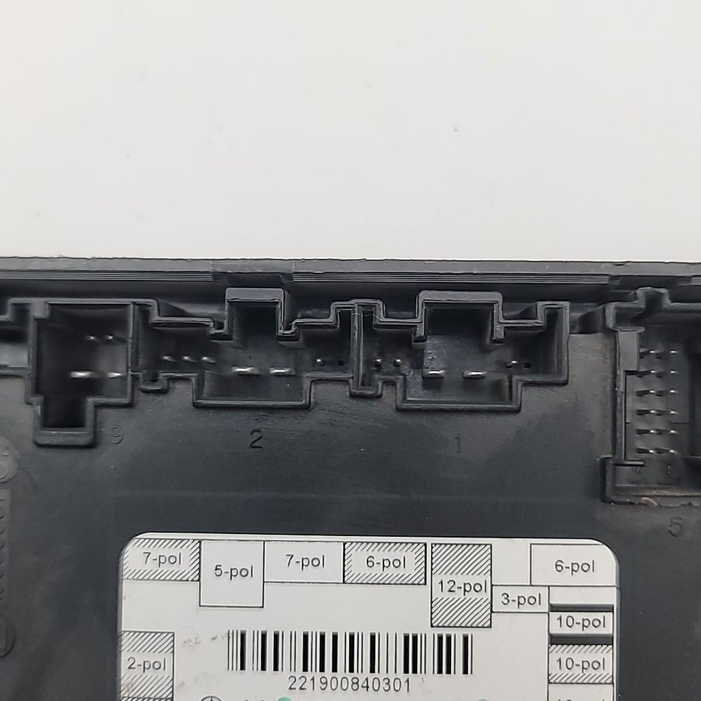 2010- 13 Mercedes W221 S400 S550 S63 Front Right Passenger Door Control Module