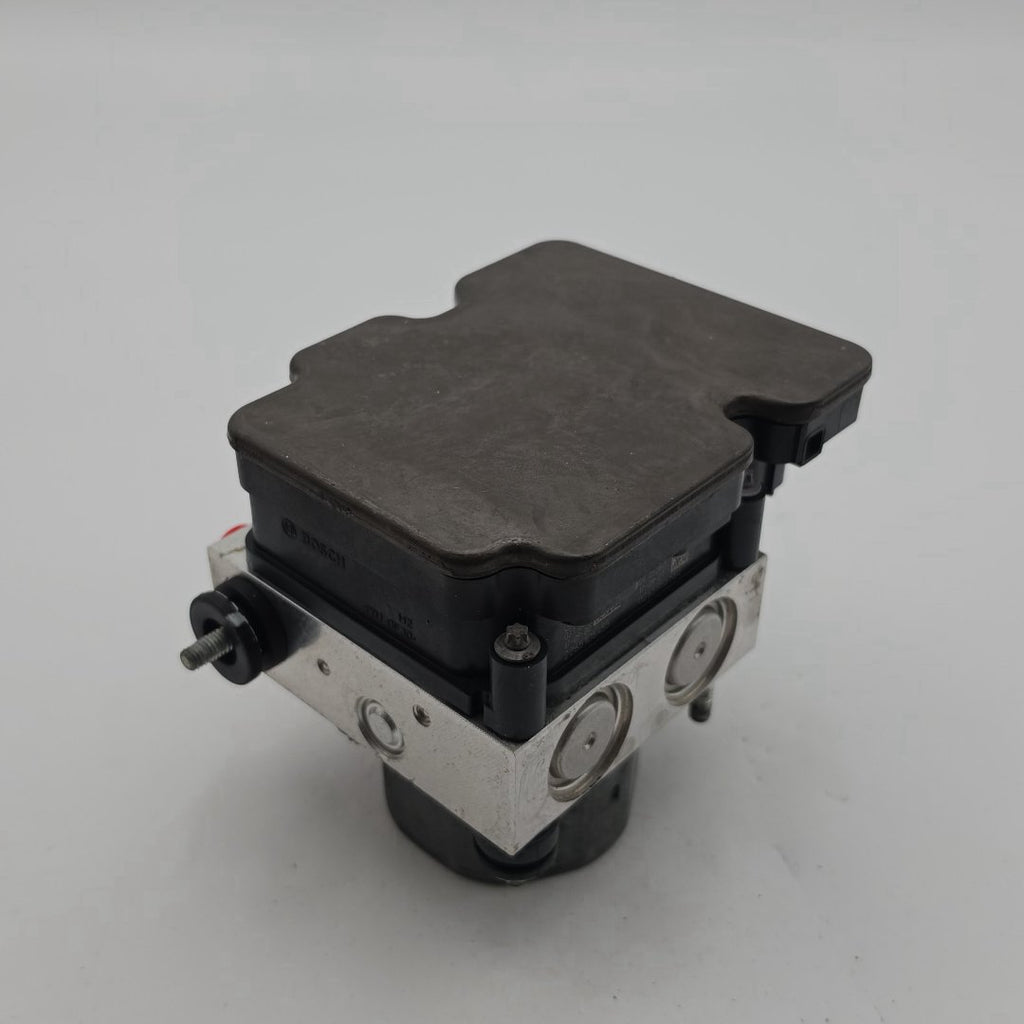 2018 Nissan Rogue 2.5L ABS Anti Lock Brake Pump 476607FW9A