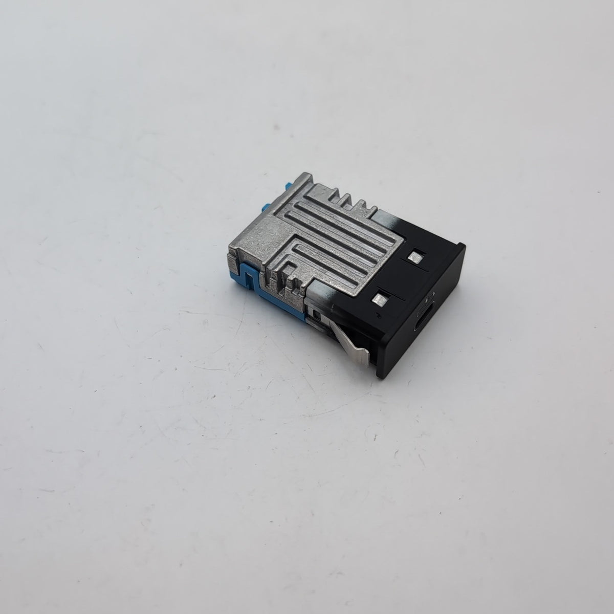 2019 - 2026 BMW G20 G21 G22 G26 G15 G30 G31 X3 Single USB Socket Port 5B51C70