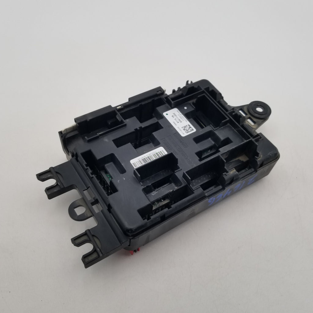 BMW 328i 320i 335i 230i 440i M2 M3 M4 X5 Rear Fuse Relay Distribution Box
