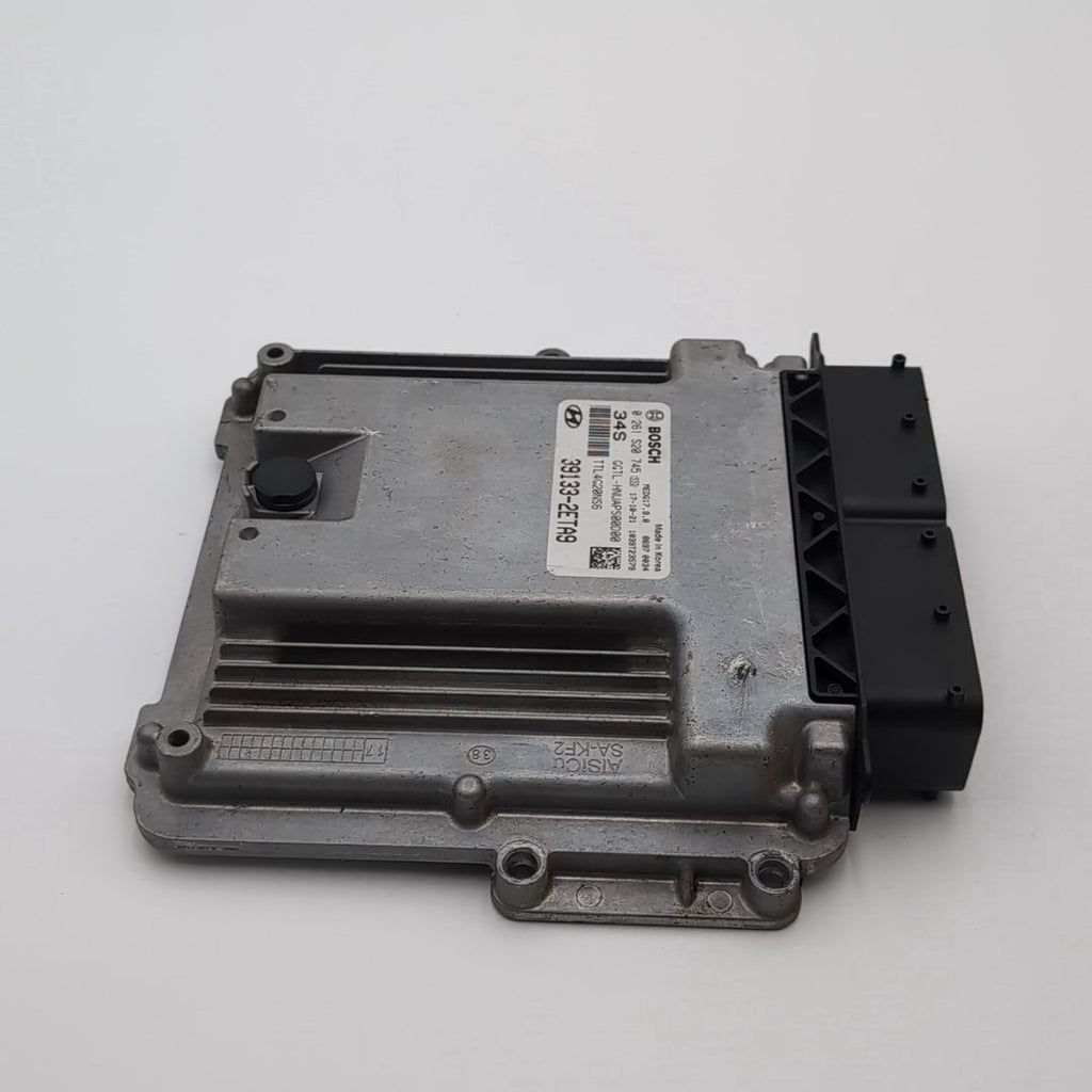 2016 2017 2018 Hyundai Tucson 2.0 Engine Computer Control Module ECU 39133-2ETA9
