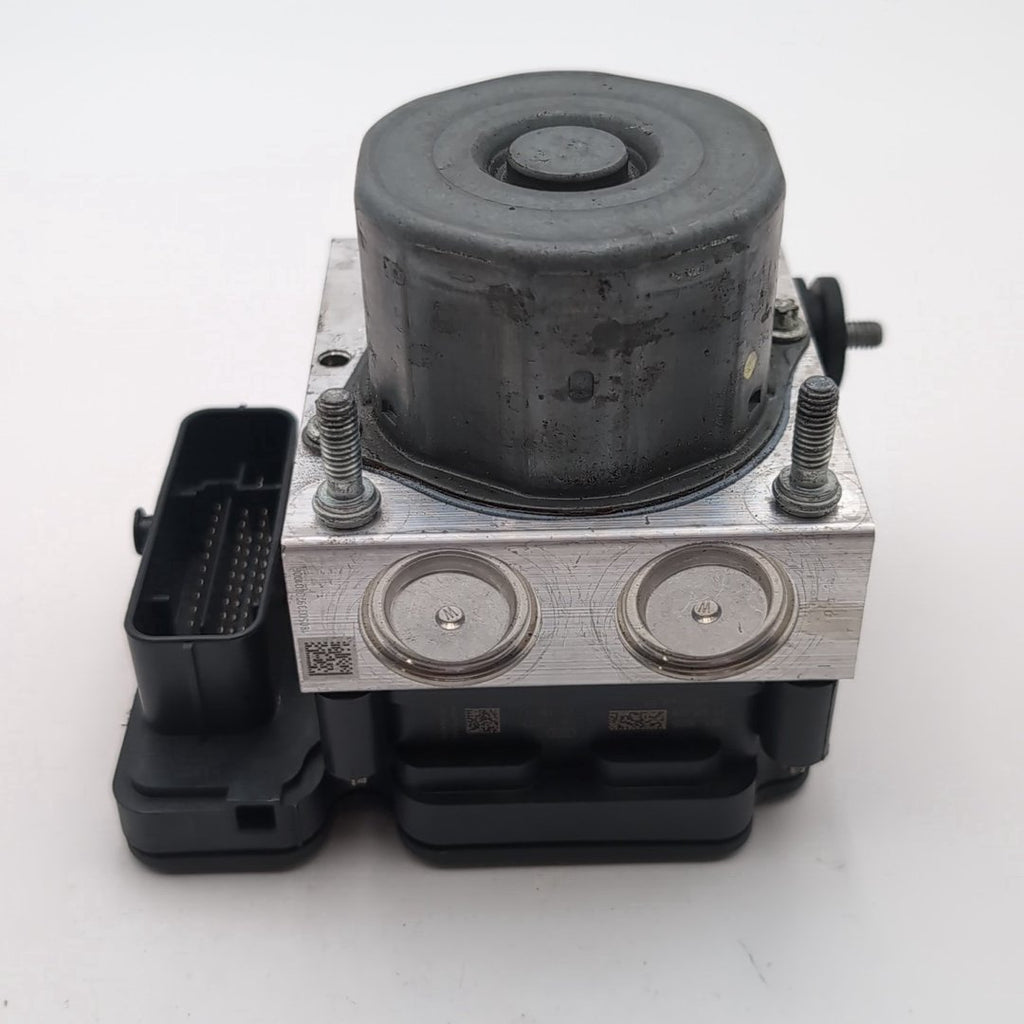 2021 2022 2023 Nissan Kicks 1.6L ABS Anti Lock Brake Pump Control 476605R00A