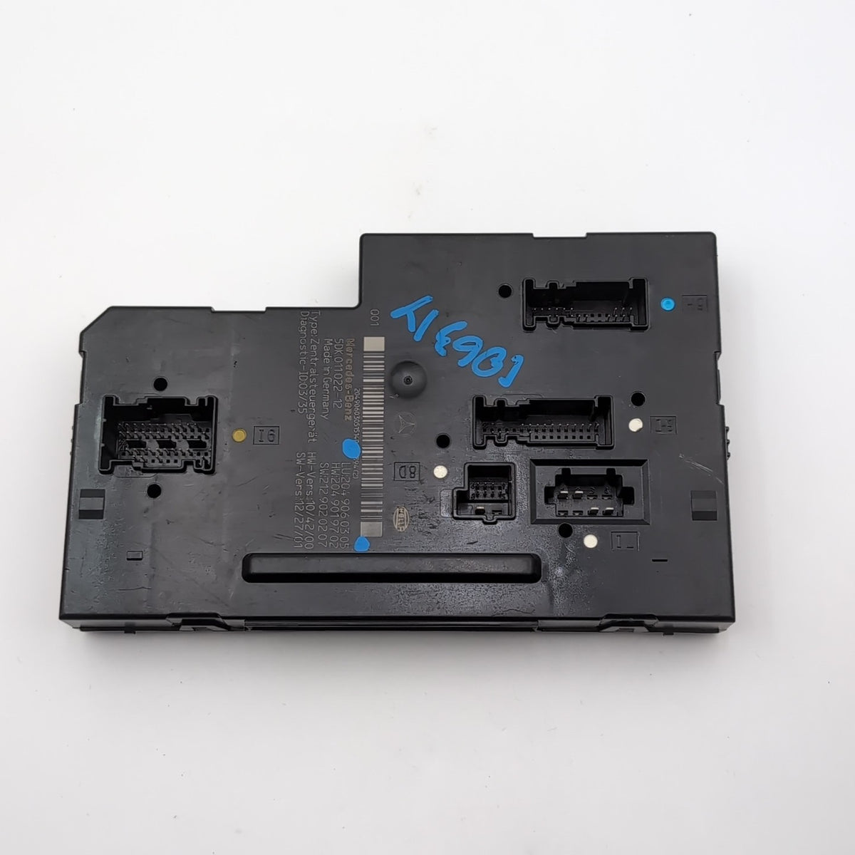 2012 2013 2014 Mercedes W204 C250 SAM Module Relay Fuse Box OEM