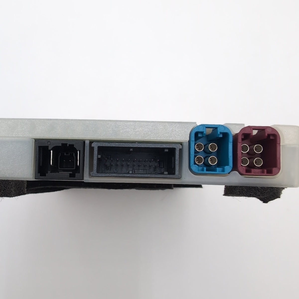 2023 - 2026 BMW G42 G20 G26 G60 F74 X2 X3 X5 X7 Antenna Telematic Control Module