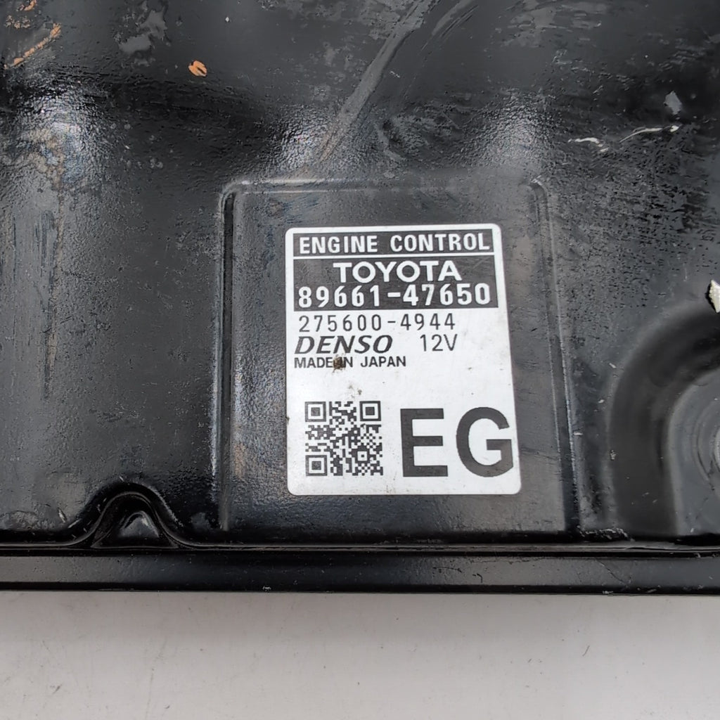 2016 2017 Toyota Prius Engine Computer Control Module ECM OEM 89661-47650