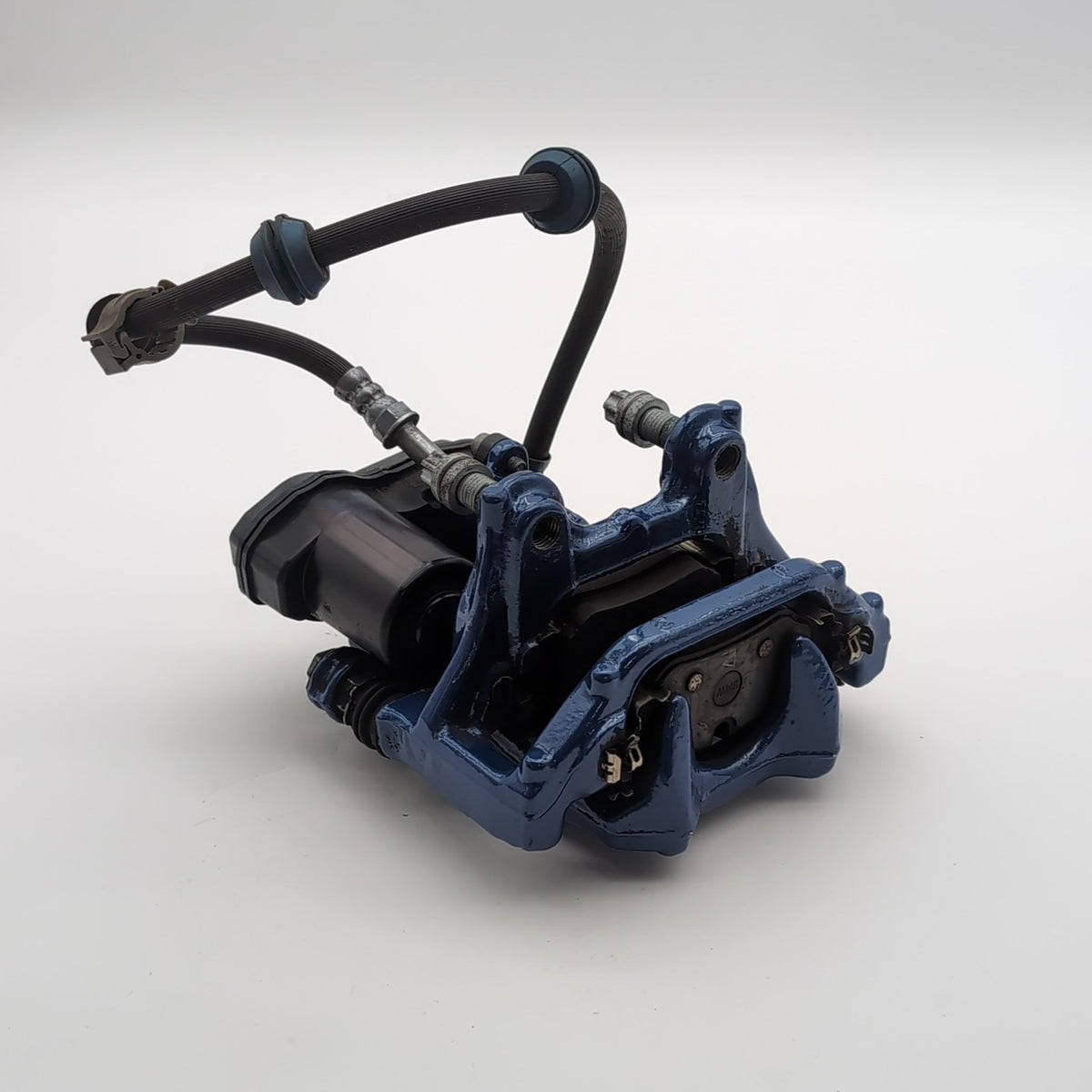 2025 BMW X1 U11 Rear Left Brake Caliper Blue OEM 6891069