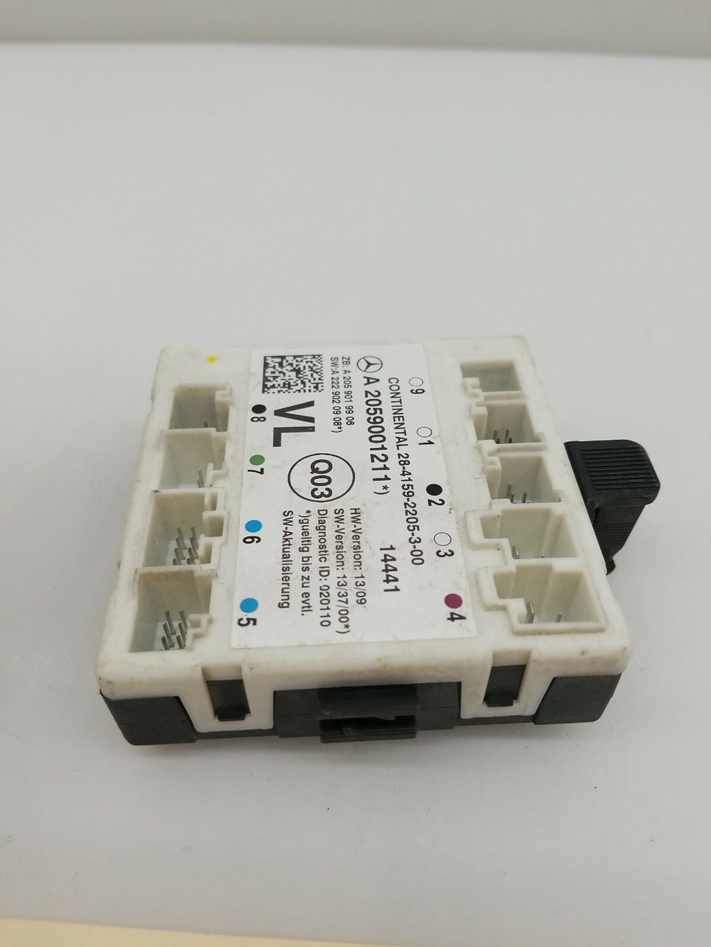 2015- 2020 Mercedes W205 C300 Front Left Driver Door Control Module A2059001211