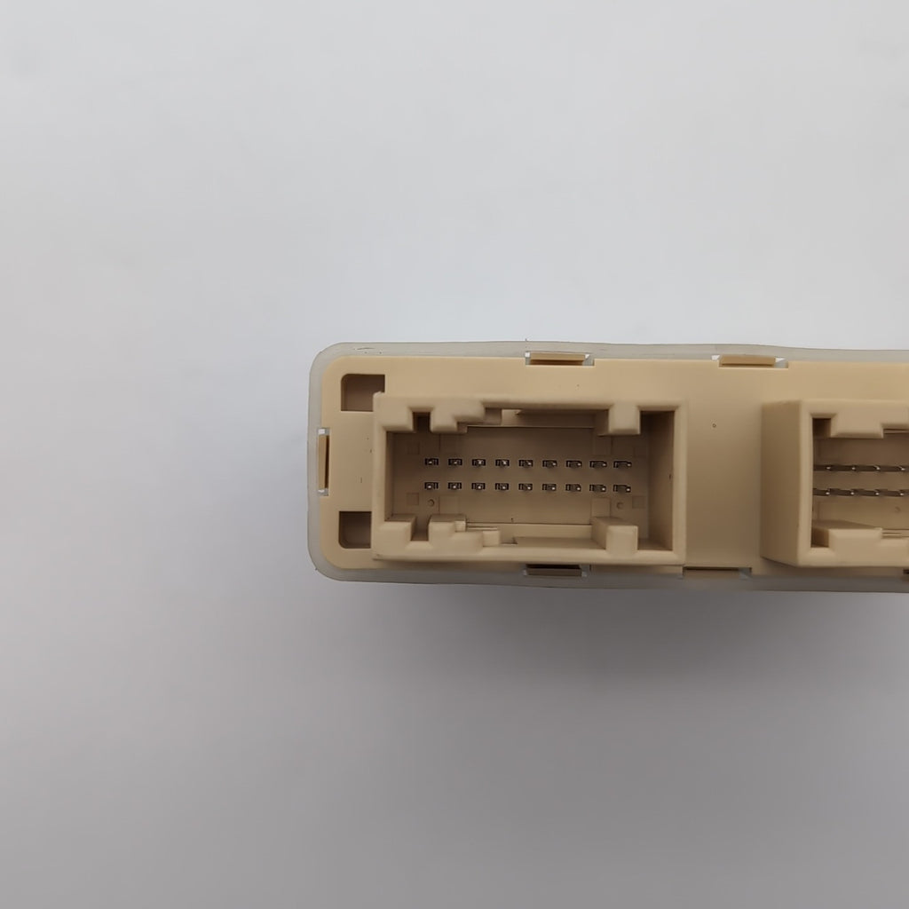 BMW G20 G21 G14 G15 X5 G05 X7 G07 USS-04 HIGH Ultra Sonic Sensor Module 9493201