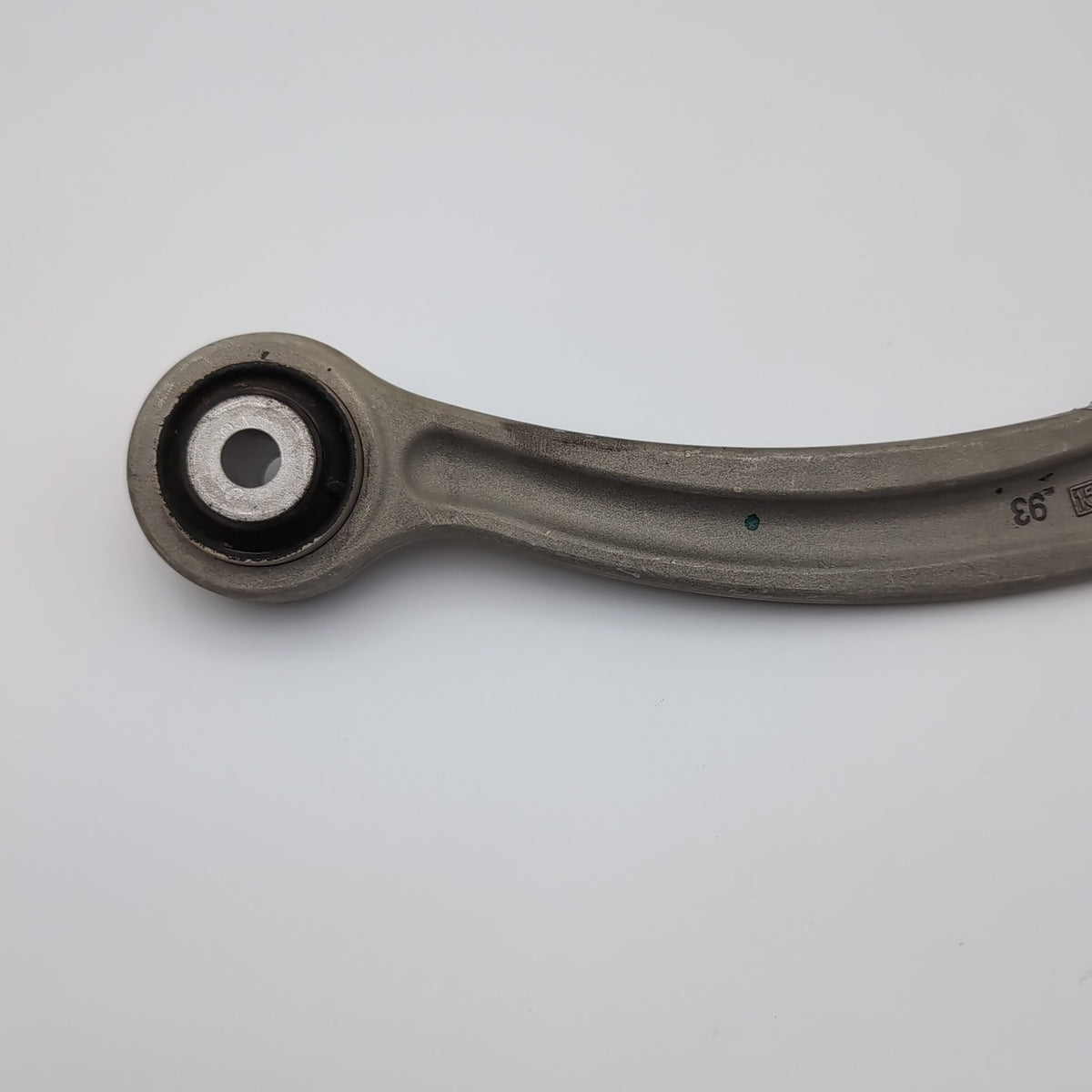 2010-2024 MERCEDES E350 W212 RWD REAR RIGHT SIDE FORWARD UPPER CONTROL ARM OEM