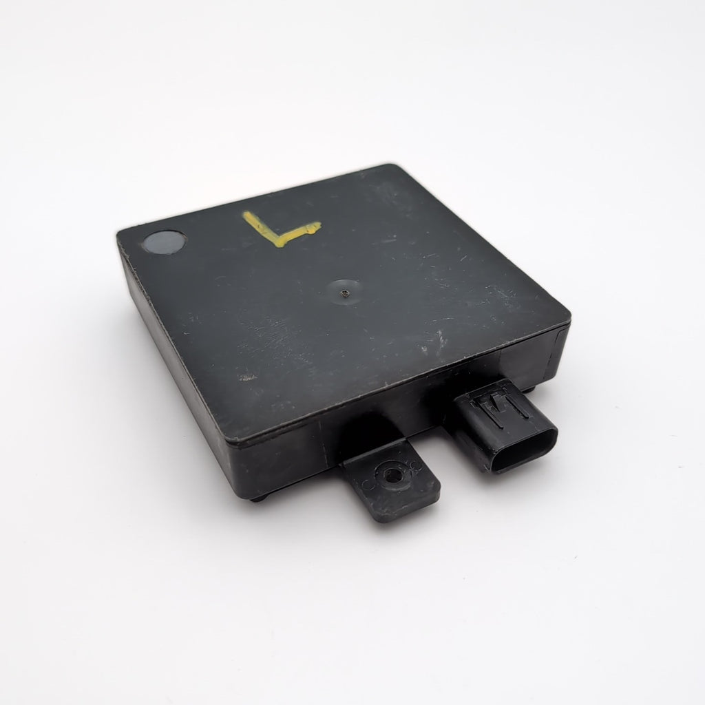2011 2012 Lincoln MKT Blind Spot Sensor Control Module AA5T-14C689-CA