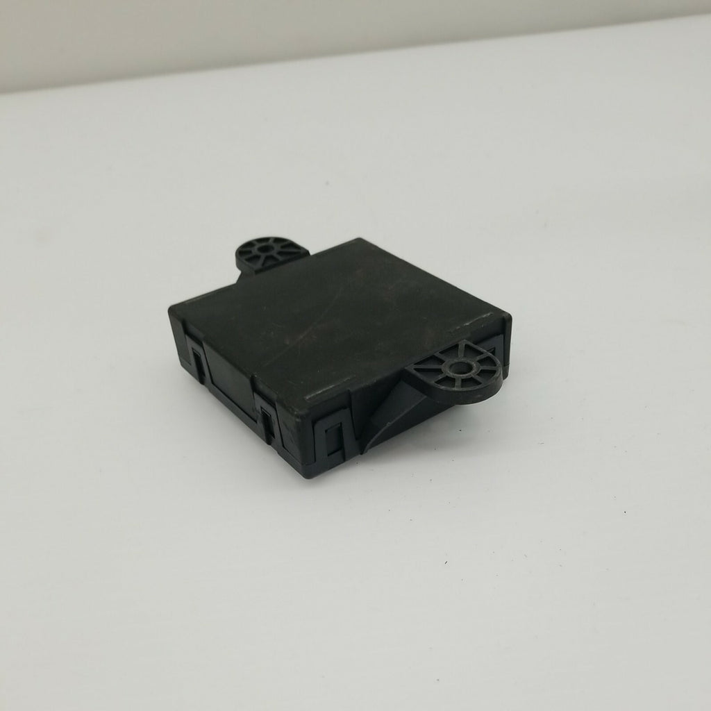 2008- 2011 Mercedes Benz W204 C300 Right Rear Door Control Module A2048207685