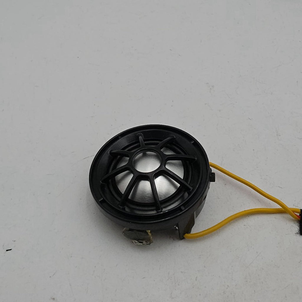 2023 - 2026 BMW i5 G60 G70 Bowers Wilkins Door Midrange Speaker 5A0F467