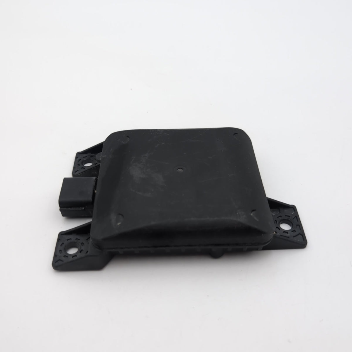2021 - 2024 Kia Forte LH Master Rear Left Blind Spot Radar Sensor 99140-M6600