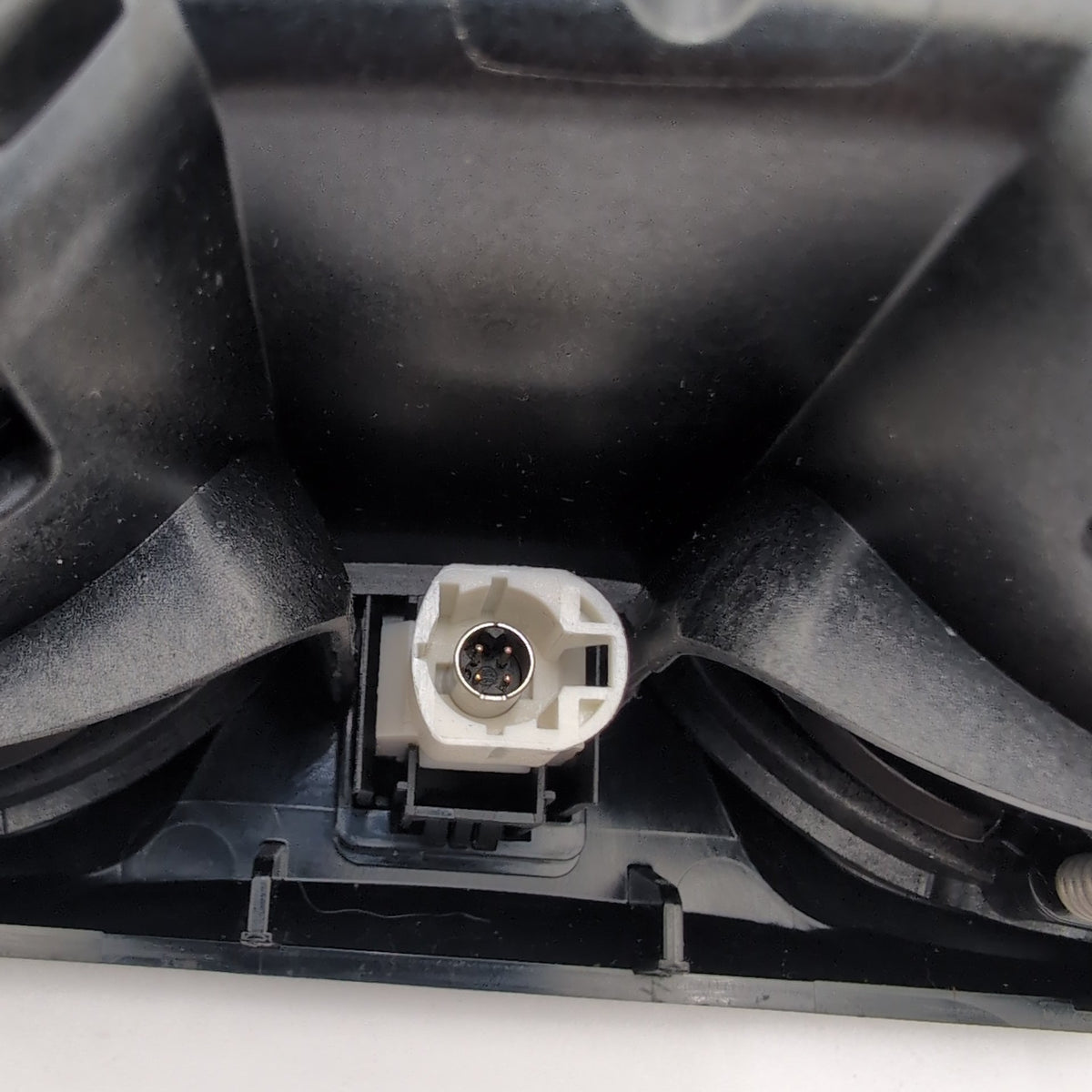 2019 - 2026 BMW G20 G22 G23 G26 G80 G83 M3 M4 Center Console Cup Holder 6809803